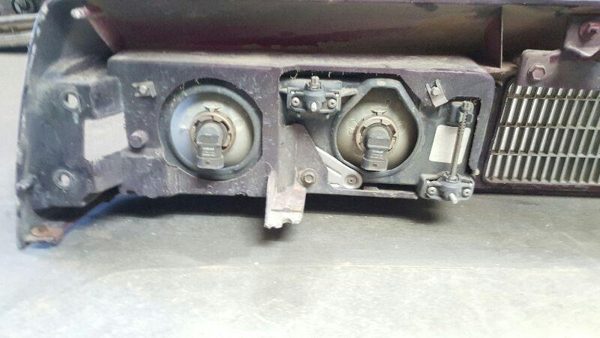 1989 Chevy Celebrity Headlamp Assembly LH Crk — photo 2