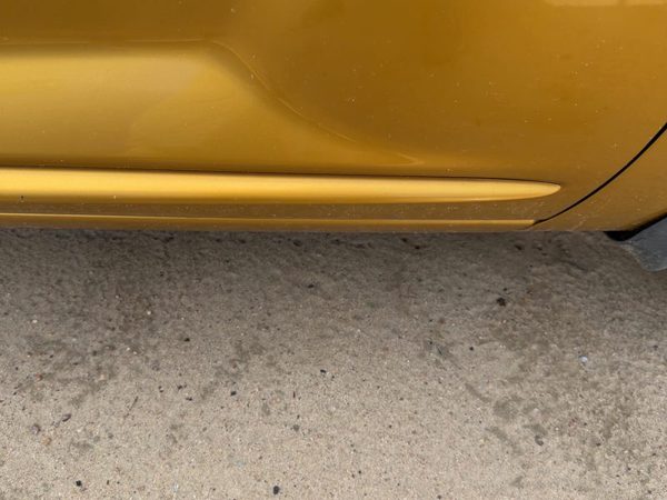 02-05 Pt Cruiser Passenger Right Front Moulding Door Trim Strip Inca Gold Py6 — photo 6