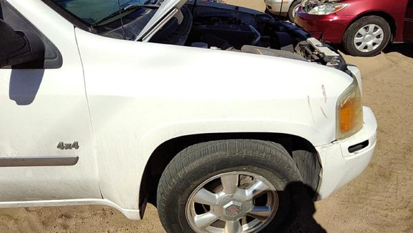 2002-2009 Gmc Envoy Passenger Right Front Fender Oem White 50U 12477996 — photo 1