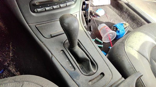 00-02 300M Floor Shifter Lever Assembly Shift Unit Automatic Transmission Black — photo 1