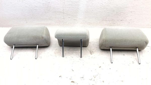 2007-2008 Toyota Corolla Set Of Head Rests Oem Rear Head Rest Center — photo 8