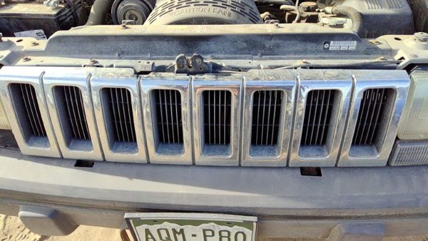 1993-1995 Jeep Grand Cherokee Front Grille Assembly Oem Chrome 55054890 — photo 3