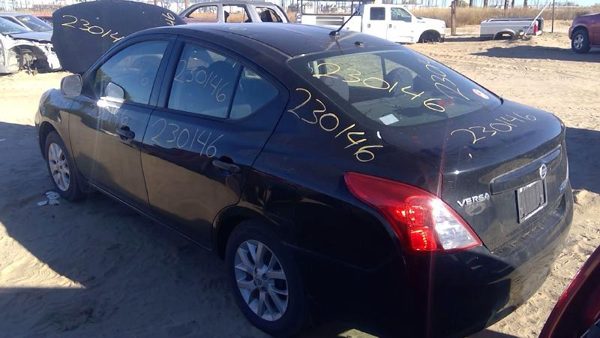 2014 Nissan Versa — vehicle photo 7