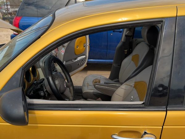 2001-2010 Chrysler Pt Cruiser Driver Left Front Side Window Door Glass Oem — photo 3