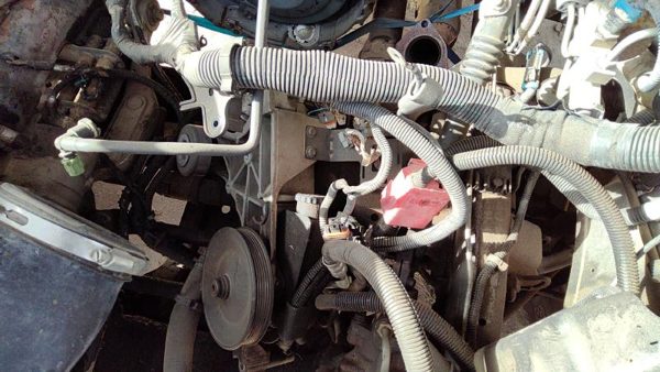 1999-2007 Chevy Silverado 1500 Power Steering Pump With Mount Bracket Oem 5.3l — photo 2