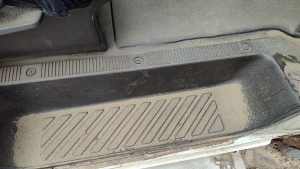 94-96 Ford Van E250 Passenger Right Lower Sill Step Moulding Trim Panel Oem Gray — photo 3