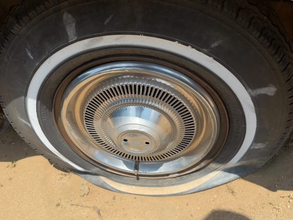 1971-1976 Chevy Impala Set of Four 15 Inch Hubcaps Wheel Covers OEM 03968761 — photo 4
