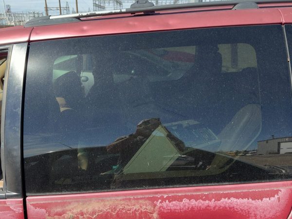96-00 Town & Country Driver Left Rear Side Window Door Glass Back Privacy Tint — photo 2