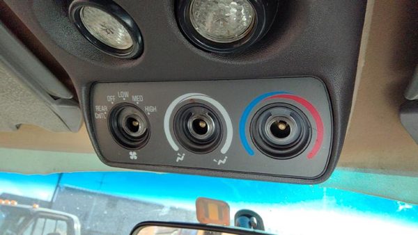 1994 Suburban 1500 Heater A/c Control Chevy 16195485 — photo 3