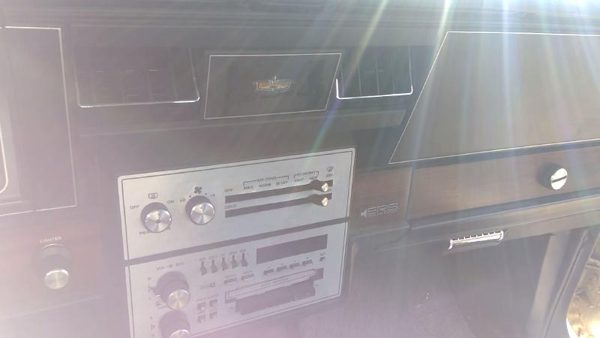 1986 Chevrolet Caprice Dash Panel Blue — photo 2