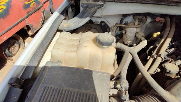 99-04 Chevy Silverado 1500 Coolant Reservoir Radiator Overflow Tank Bottle Oem — photo 3