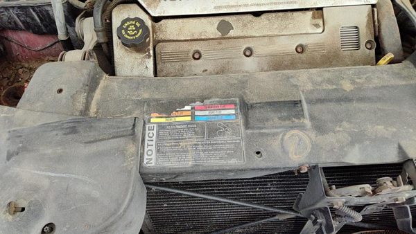 96-02 Eldorado Top Plastic Cover Set Above Radiator Support Sight Shield — photo 4