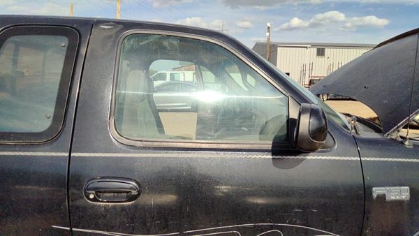 1997 Ford F-150 Front Door RH Black Ua — photo 6
