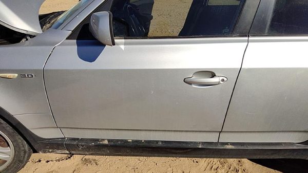 2004 BMW X3 Front Door LH Silver — photo 1