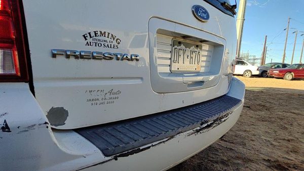 2007 Ford Freestar Trunk/decklid/hatch/tailgate Wt White 6F2Z1740010B — photo 8