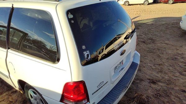 2007 Ford Freestar Trunk/decklid/hatch/tailgate Wt White 6F2Z1740010B — photo 3