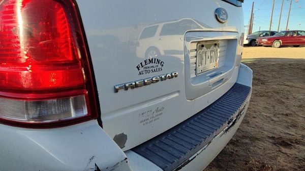 2007 Ford Freestar Trunk/decklid/hatch/tailgate Wt White 6F2Z1740010B — photo 7