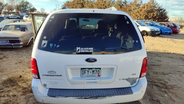 2007 Ford Freestar Trunk/decklid/hatch/tailgate Wt White 6F2Z1740010B — photo 1