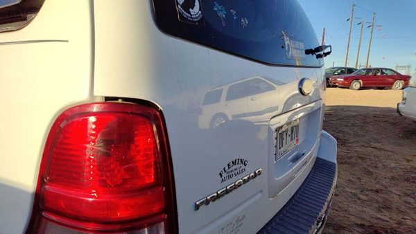 2007 Ford Freestar Trunk/decklid/hatch/tailgate Wt White 6F2Z1740010B — photo 6