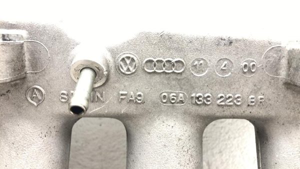 2000-2001 Vw Jetta Intake Manifold Oem 1.8L Turbo 06A133201Cj — photo 9