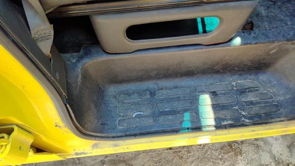1996-2002 Express Van 2500 Passenger Right Lower Kick Trim Panel Oem Sill Step — photo 2