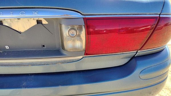 00-04 Lesabre Buick Lesabre Center Middle Inner Tail Light Brake Lamp Oem Rear — photo 6