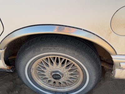 1990-1997 Lincoln Town Car Driver Left Rear Wheel Flare Moulding Oem Back
