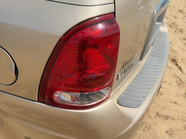 2004-2007 Buick Rainier Driver Left Tail Light Brake Lamp Oem Rear 15131580 — photo 4