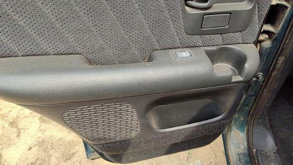 1995-1997 S10 Blazer Driver Left Rear Door Trim Panel With Switches Back Gray — photo 7