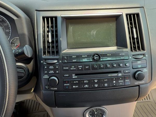 2003-2005 Infinity Fx45 Trim Bezel Around Radio Surround Dash Panel Oem — photo 4