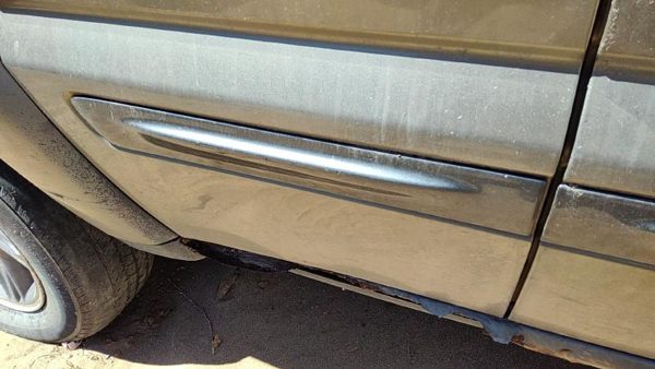 04 Liberty Passenger Right Rear Moulding From Door Oem Back Trim Strip Khaki Pjc — photo 4