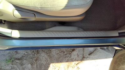 03-07 Ford Escape Passenger Right Lower Kick Trim Panel Oem Nh Dark Pebble Tan