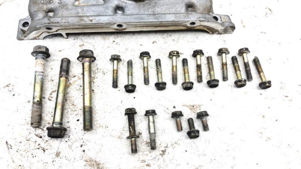 2002-2005 Civic Hatchback Si Timing Cover Assembly With Hardware Oem 2.0L K20A3 — photo 2