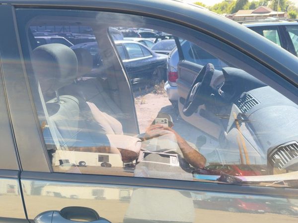 2000-2006 Bmw X5 Passenger Right Front Side Window Door Glass Oem E53 — photo 1