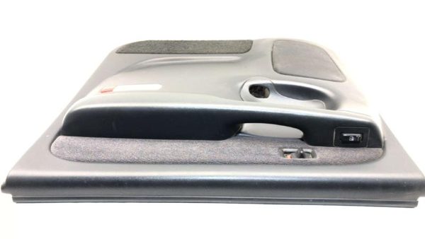 01 02 Sierra 2500 Hd Passenger Right Rear Door Panel With Switches Graphite 12D — photo 8