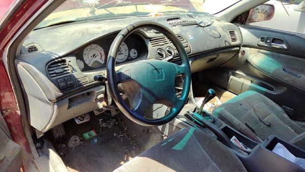 1995 Honda Accord — vehicle photo 3