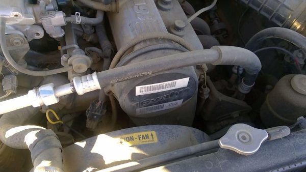 1994-2002 Geo Tracker Timing Cover Oem 1.6l 96068578 — photo 1