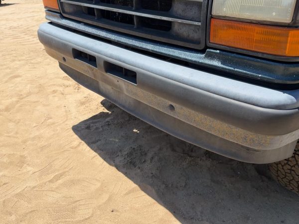 91-94 Ford Explorer 2 Dr Front Bumper with Brackets Assembly OEM YL2Z17757ABA — photo 4