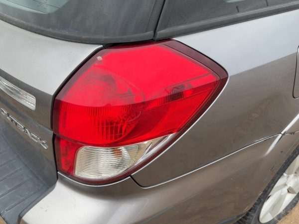08-09 Subaru Legacy Outback Passenger Right Outer Tail Light Brake Lamp Oem Rear — photo 2
