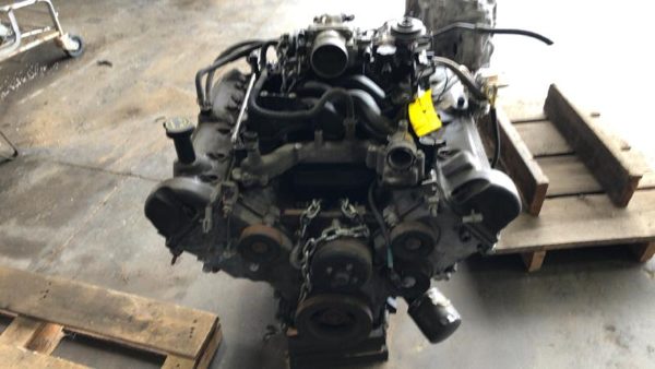 2004 Ford Expedition Engine Assembly/motor — photo 2