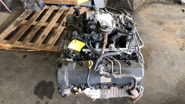 2004 Ford Expedition Engine Assembly/motor — photo 6