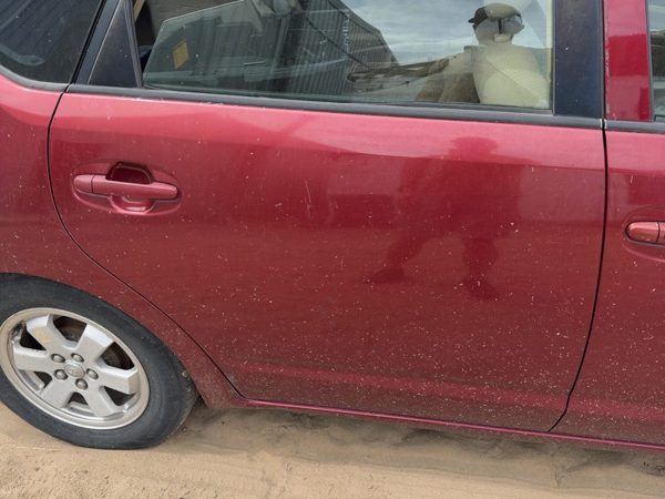 2005 Toyota Prius Rear Door RH Salsa Red 3Q3 — photo 1
