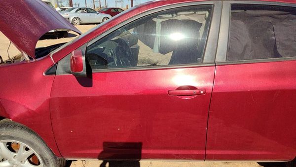 2008 Nissan Rogue Front Door LH A33 Venom Red Pearl HMA0AJM0MD — photo 1
