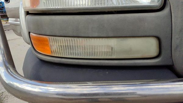 1999-2007 Sierra 2500 Hd Passenger Right Front Turn Signal Light Lamp Oem — photo 1