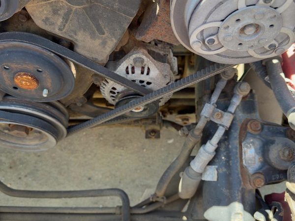 1994 Nissan Pathfinder Alternator 3.0L VG30E Automatic 4WD 2310077P00R — photo 1