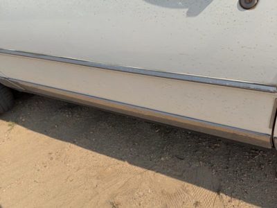 1986 Oldsmobile 98 Driver Left Front Upper Moulding From Door Oem Trim Strip