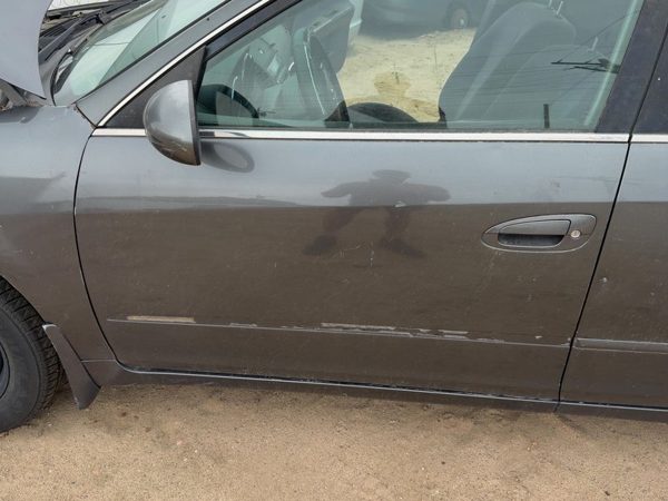 2005 Nissan Altima Front Door LH Smoke K11 — photo 2