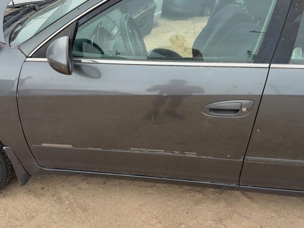 2005 Nissan Altima Front Door LH Smoke K11 — photo 3