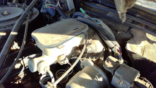 1980-1984 Deville Sedan Power Brake Booster With Master Cylinder Pair Set Oem — photo 1