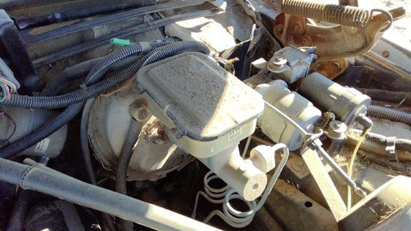 1980-1984 Deville Sedan Power Brake Booster With Master Cylinder Pair Set Oem — photo 2